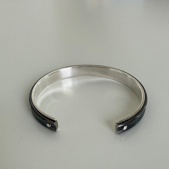 Tiffany & Co. Men's Silver and Black Cuff - Picture 2 of 8